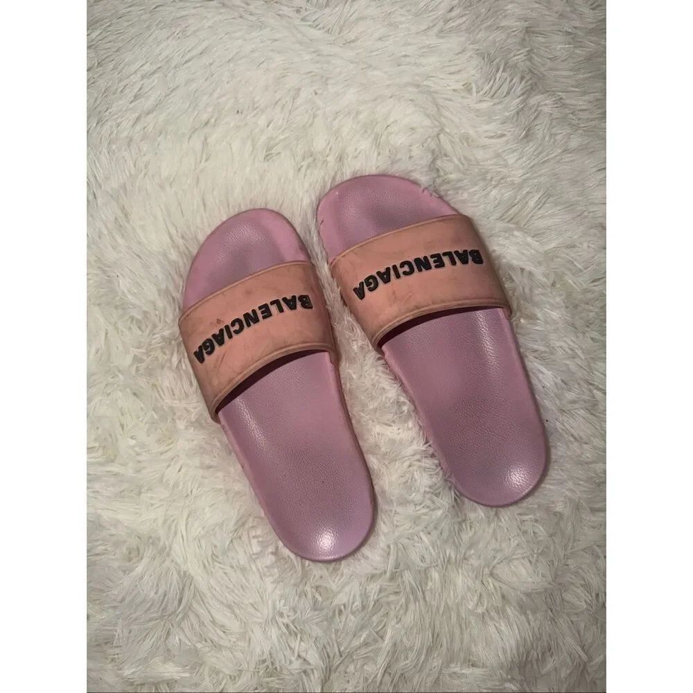 Pink Balenciaga pool slides women’s size 7